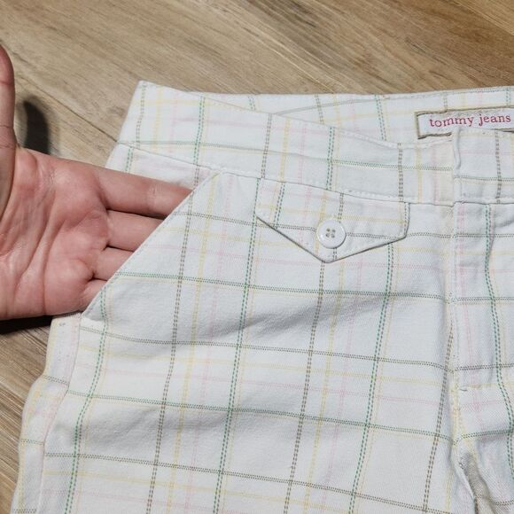 🔹️Tommy Jeans White & Pastel Plaid Cuffed Capri Pants Size 5/28 - Picture 5 of 10